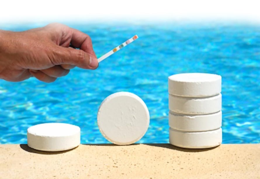 Wie erreicht man kristallklares Wasser im Pool?