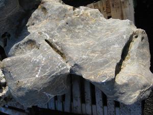 Solitérny kameň, hmotnosť 1100 kg, výška 180 cm - Zlatý ónyx solitérny kameň, váha 2270 kg | T - TAKÁCS veľkoobchod