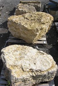 Travertín L solitérny kameň, hmotnosť 200 - 2000 kg - | T - TAKÁCS veľkoobchod