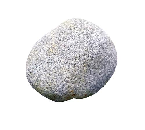 Žulové okrúhliaky, solitérne kamene s hmotnosťou od 100 do 1300 kg - Green Spaghetti solitérny kameň, výška 70 - 110 cm | T - TAKÁCS veľkoobchod